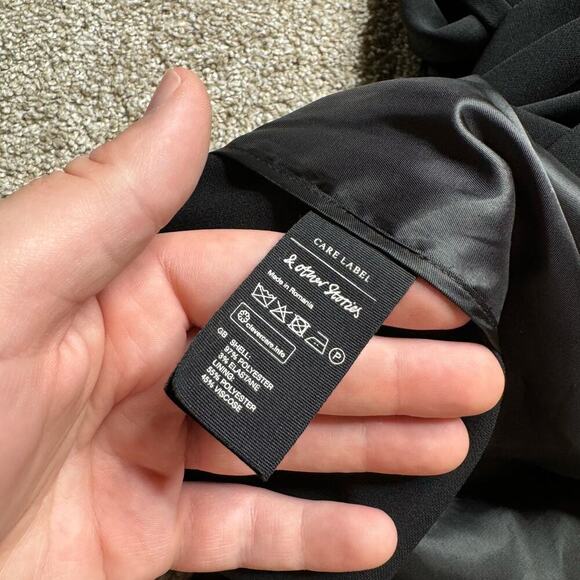 & Other Stories Black Polyester Trench with Belt - Picture 4 of 5